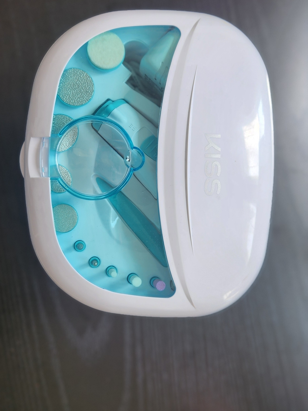 KISS Manicure & Power File Kit – White and Aqua